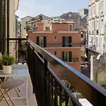 Old Courthouse Apartment